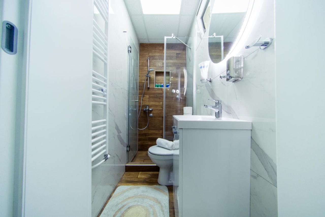 La Lorre Lux Apartment Jagodina Dış mekan fotoğraf